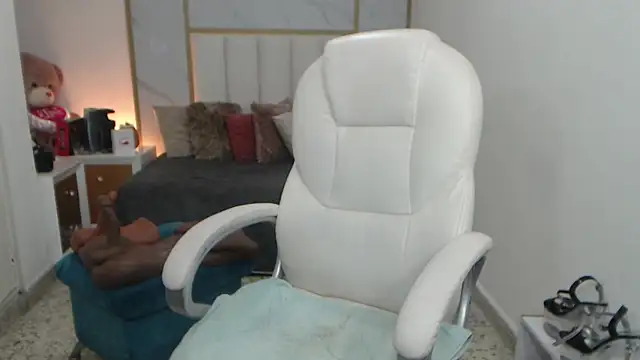 annita cooper  online show from January 22, 3:29 pm