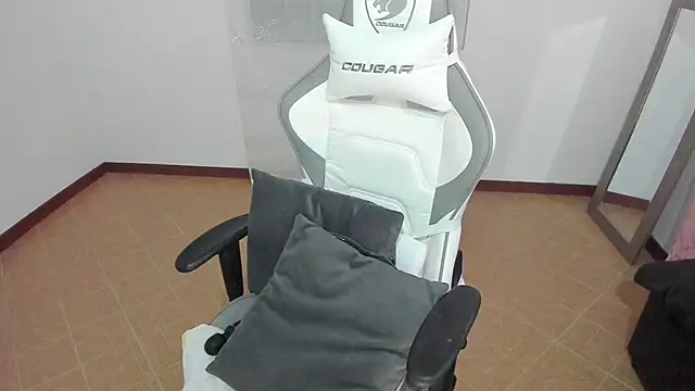 samantha  wilson online show from January 20, 10:59 pm