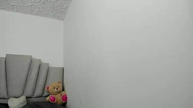 samantha  wilson online show from January 13, 4:34 pm