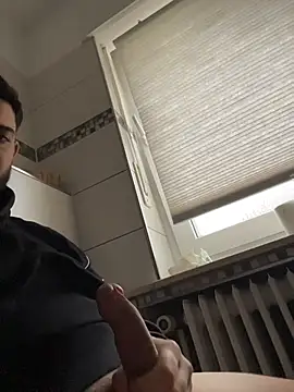 Furko 33 online show from November 7, 1:44 pm