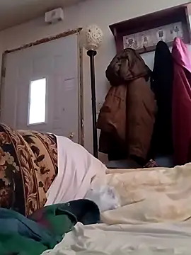 Snapshot of Dickinyou1980 chatting on March 14, 4:10 am Dickinyou1980 online show from March 14, 4:10 am