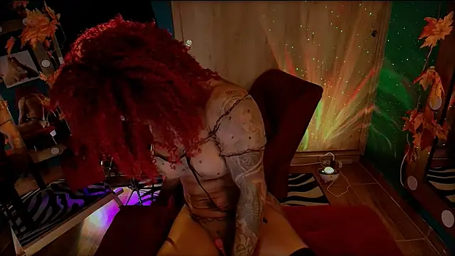 HeidiCox online show from February 9, 8:13 pm