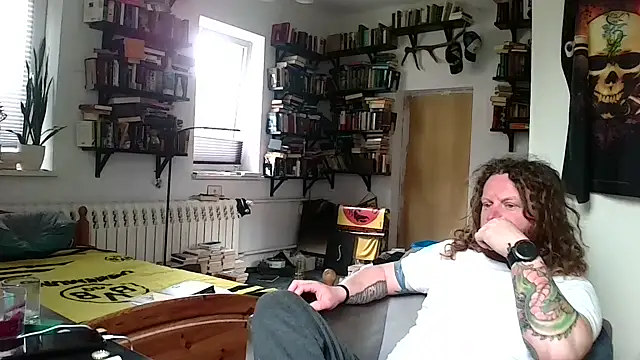 sunr1sa online show from April 12, 11:15 am