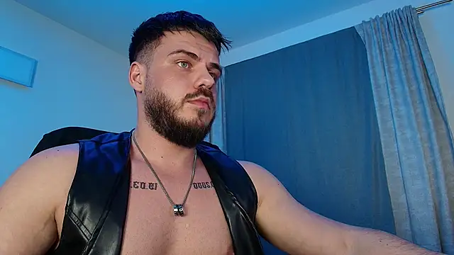 juliusmasters online show from December 22, 11:41 pm