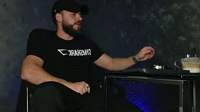 juliusmasters online show from November 27, 8:11 pm