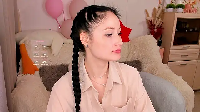 LisaMooore online show from March 10, 8:47 pm