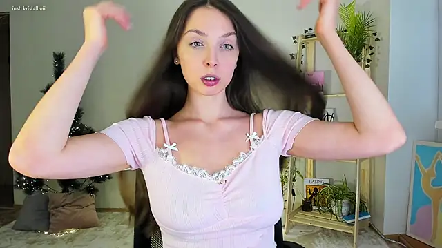 kristal lane online show from December 17, 7:37 pm