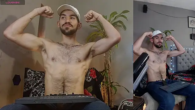 Mr WhiteCock online show from March 9, 6:32 pm