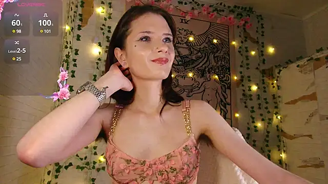 summerhazeee online show from December 21, 7:38 pm