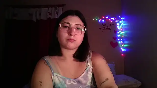 Snapshot of imsohornydacom chatting on February 14, 11:23 pm imsohornydacom online show from February 14, 11:23 pm