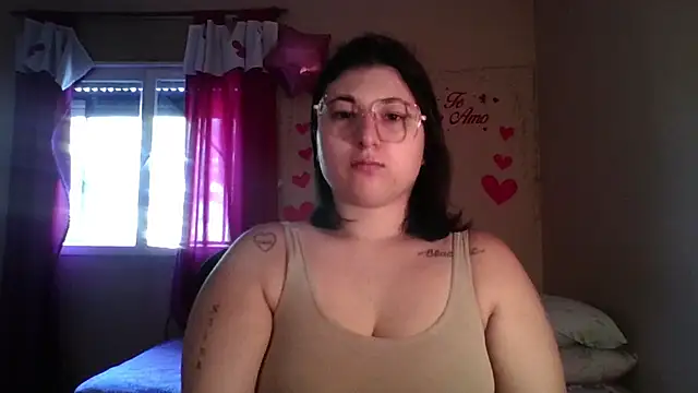 Snapshot of imsohornydacom chatting on March 2, 8:26 pm imsohornydacom online show from March 2, 8:26 pm