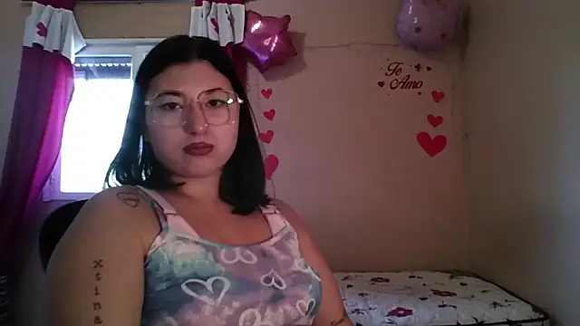 imsohornydacom online show from March 9, 5:28 pm