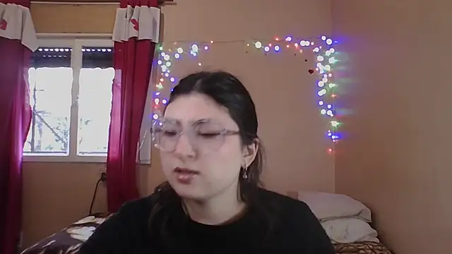 Snapshot of imsohornydacom chatting on July 5, 5:42 pm imsohornydacom online show from July 5, 5:42 pm