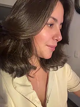 Snapshot of sukhakunis1 chatting on February 28, 6:03 am sukhakunis1 online show from February 28, 6:03 am