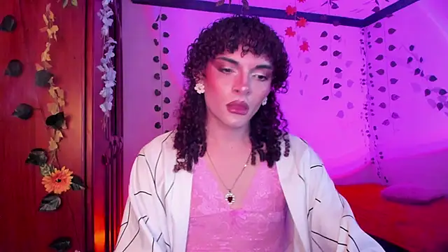 lucianromero online show from March 4, 2:28 am