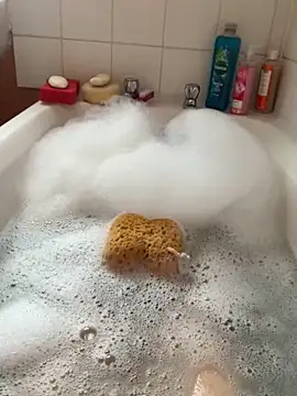 Snapshot of Russell1508 chatting on September 23, 4:10 pm Russell1508 online show from September 23, 4:10 pm