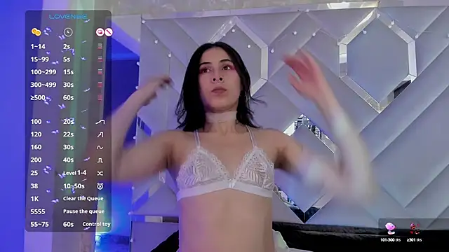 Sara Foxx1 online show from January 16, 8:00 am