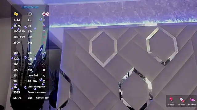 Sara Foxx1 online show from February 9, 9:17 pm