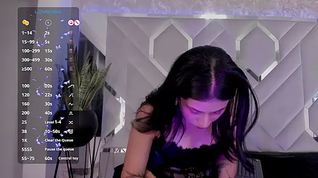 Sara Foxx1 online show from March 1, 9:59 pm