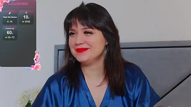 BellaHillss online show from February 17, 7:58 am