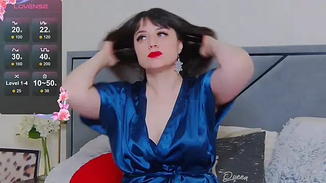 BellaHillss online show from February 17, 3:53 pm