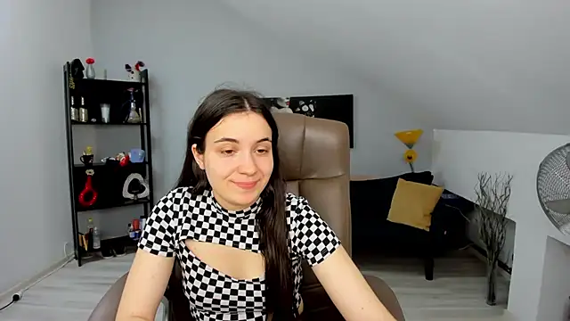 Snapshot of MelissaWiliam chatting on January 8, 11:54 am MelissaWiliam online show from January 8, 11:54 am