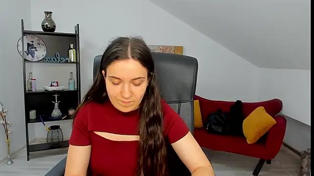 Snapshot of MelissaWiliam chatting on July 16, 11:05 am MelissaWiliam online show from July 16, 11:05 am