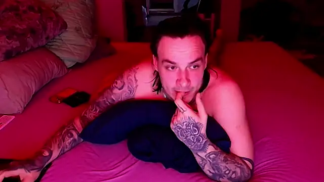 baphomet from ice online show from April 25, 1:14 pm