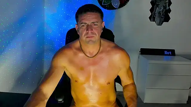 petr37pol online show from May 29, 1:14 am