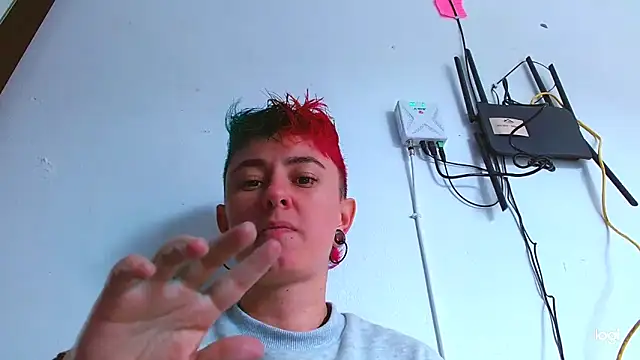 tomboyblue online show from February 21, 4:37 pm