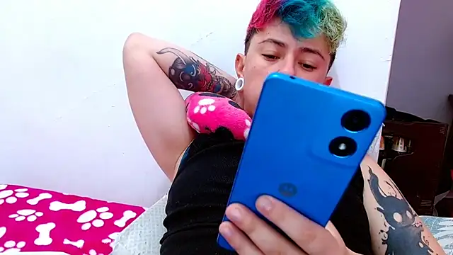 tomboyblue online show from October 22, 6:29 pm