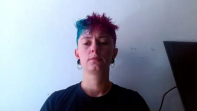 tomboyblue online show from May 24, 5:07 pm