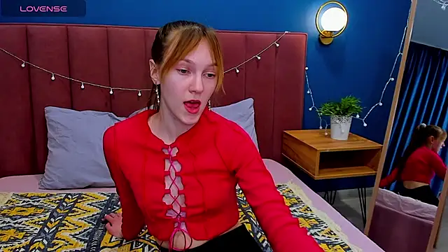 Snapshot of VanillaKelly chatting on January 24, 8:13 am VanillaKelly online show from January 24, 8:13 am