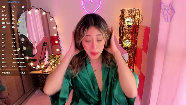 violet ch online show from January 13, 8:04 pm