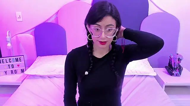 SophieGomez22 online show from February 20, 11:09 am