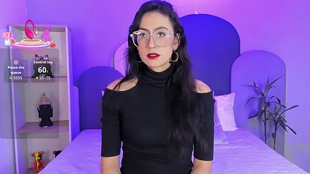 SophieGomez22 online show from September 28, 11:26 am