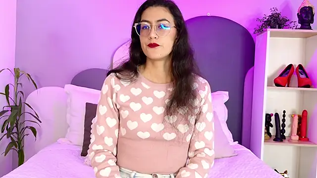 SophieGomez22 online show from May 22, 11:27 am
