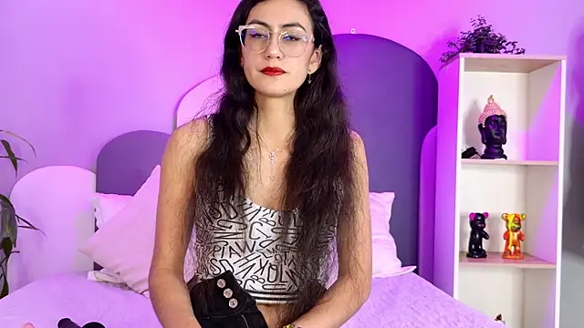 SophieGomez22 online show from May 31, 11:06 am