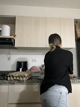 LittleSofia  online show from December 13, 1:59 am