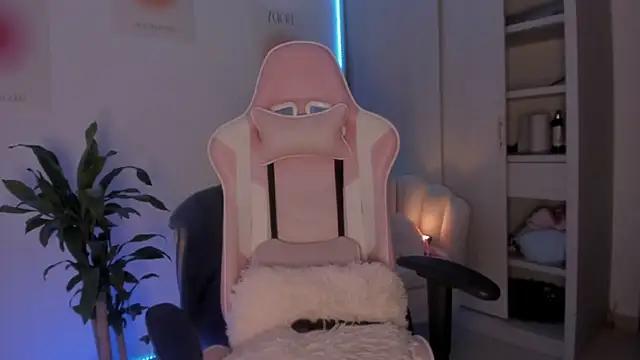 LittleSofia  online show from December 26, 3:16 am