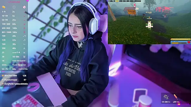 MaddyFooxx online show from January 7, 1:17 am