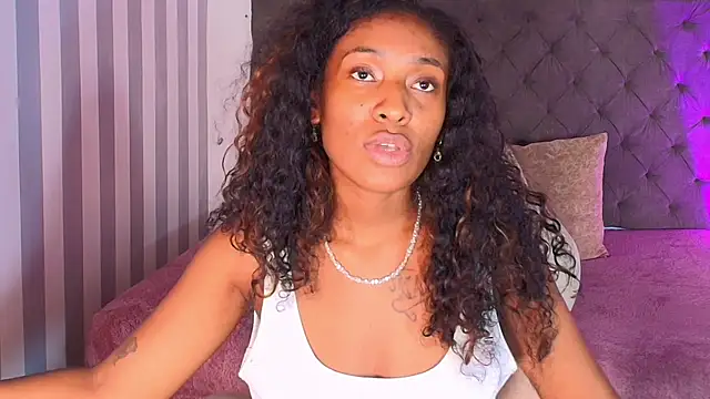 rebeca cortez  online show from January 10, 3:50 am