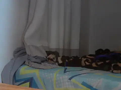 Ian zaenzz online show from April 25, 4:26 pm