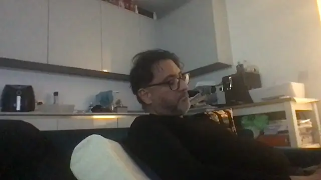 Robin007 online show from October 31, 2:29 pm