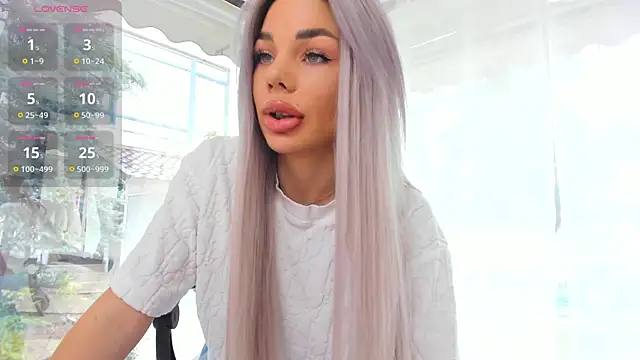 Russian Ava online show from April 3, 8:45 am