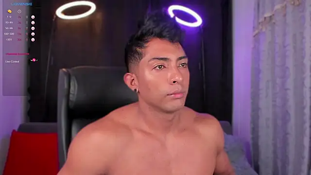 Couple muscle1 online show from February 11, 3:18 pm