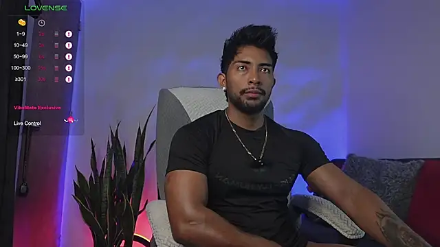 Couple muscle1 online show from April 15, 11:17 am