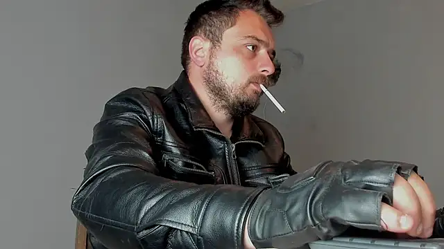 Snapshot of Master_Mark_Wayne chatting on October 21, 5:24 pm Master Mark Wayne online show from October 21, 5:24 pm