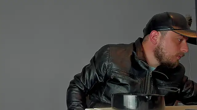 Snapshot of Master_Mark_Wayne chatting on November 6, 11:44 am Master Mark Wayne online show from November 6, 11:44 am