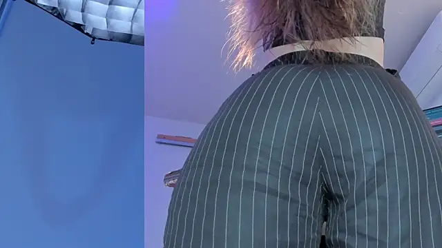 Siouxsie cenobite online show from March 18, 11:02 am